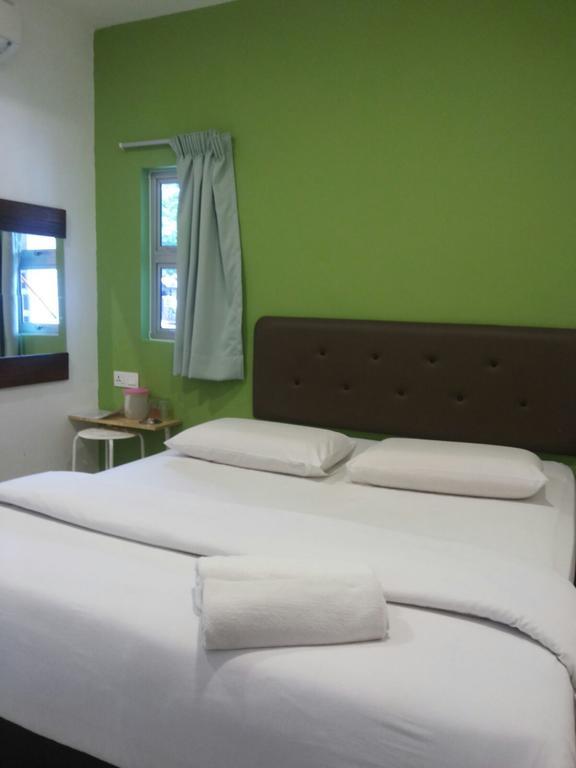 Hotel Viva Кланг Экстерьер фото