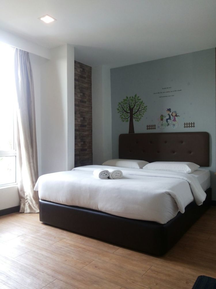 Hotel Viva Кланг Экстерьер фото
